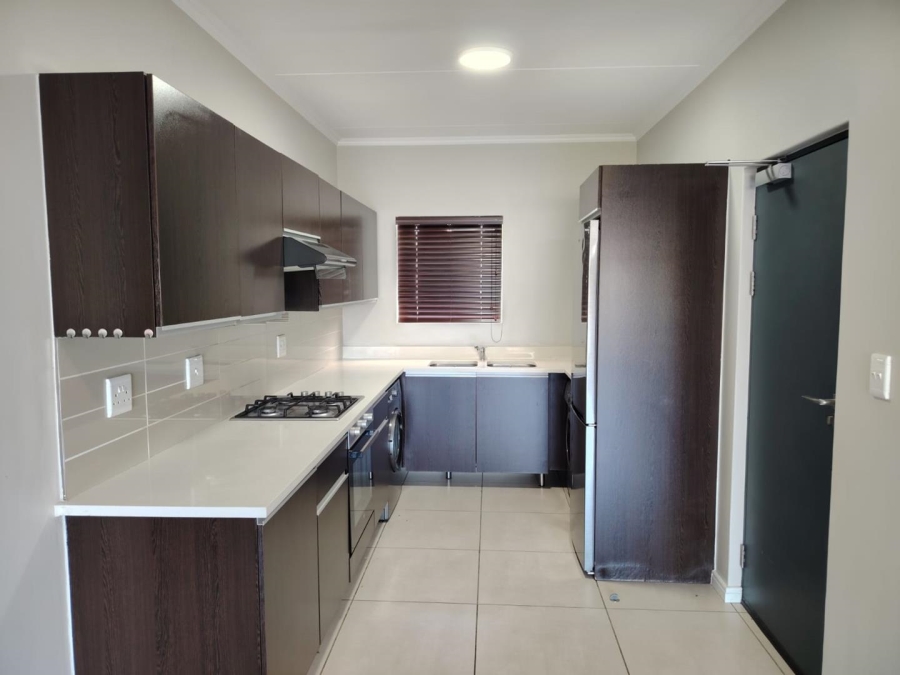 To Let 3 Bedroom Property for Rent in De Velde Western Cape